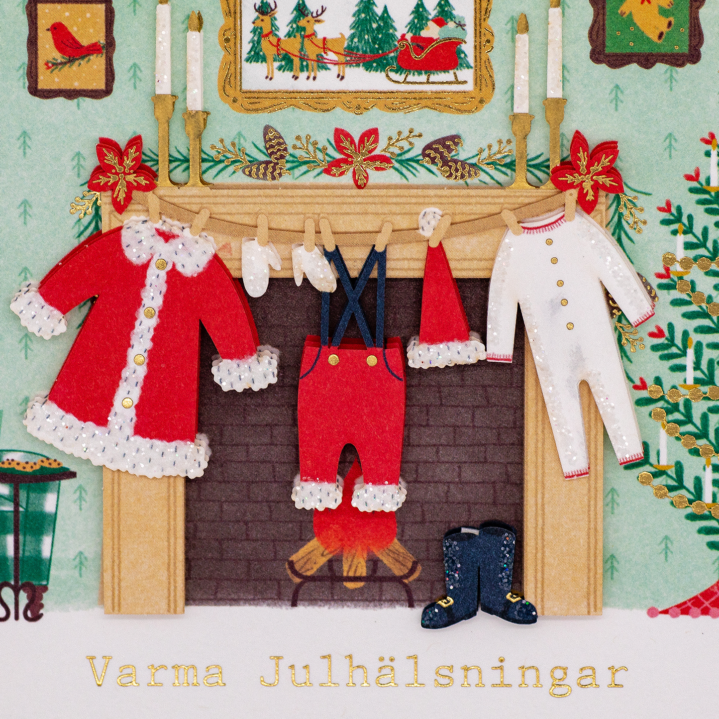 3D Julkort - Jultomtens Kläder framför Öppna Spisen